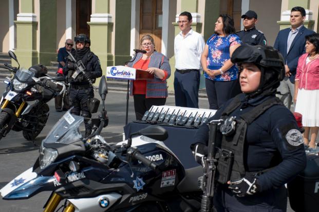 CON MÁS Y MEJOR EQUIPAMIENTO SE FORTALECE LA SEGURIDAD DE LOS CORDOBESES: LETICIA LÓPEZ
