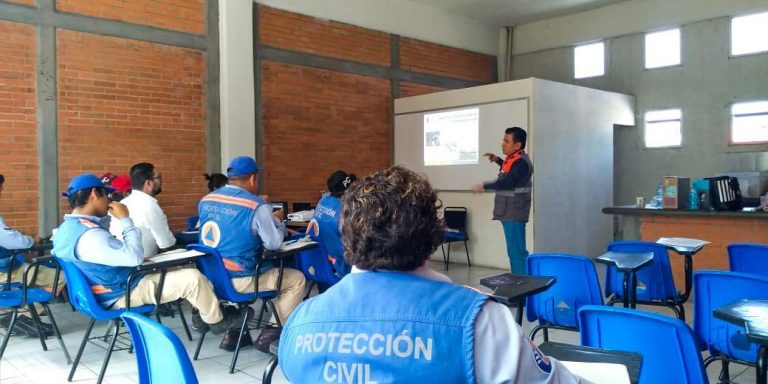 PERSONAL DE UMPC RECIBE CAPACITACIÓN EN DISEÑO DE ESCENARIOS Y EVACUACIÓN DE INMUEBLES