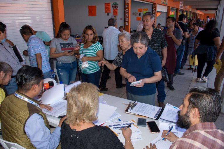 INICIA ASIGNACIÓN DE ESPACIOS A LOCATARIOS DEL REVOLUCIÓN AFECTADOS POR INCENDIO