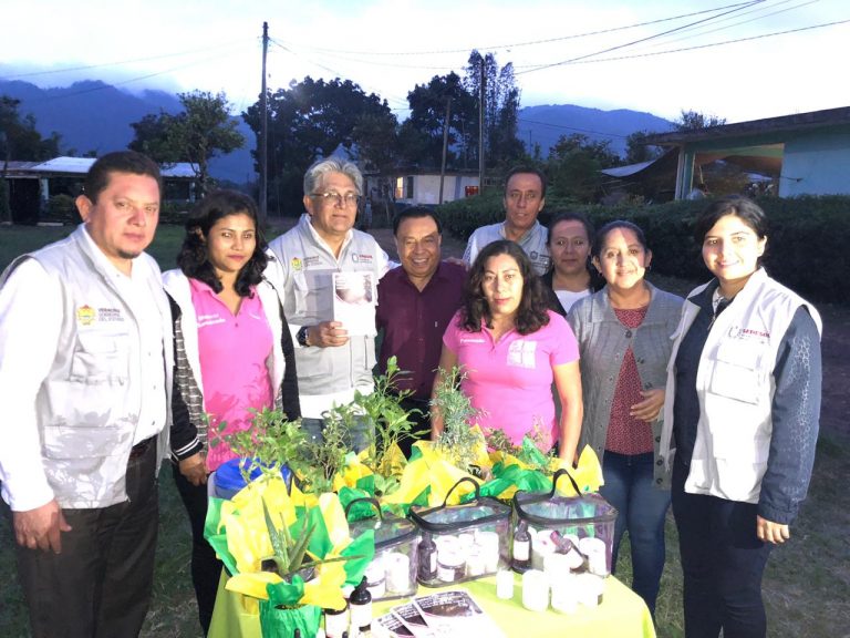 ZACAMITLA RECIBE A TITULAR DE SEDESOL