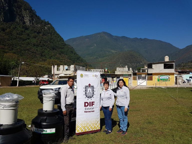 RECIBEN INSUMOS DEL PROGRAMA «PROYECTOS PRODUCTIVOS Y DESARROLLO A LA VIVIENDA Y LA COMUNIDAD» EN COMAPA