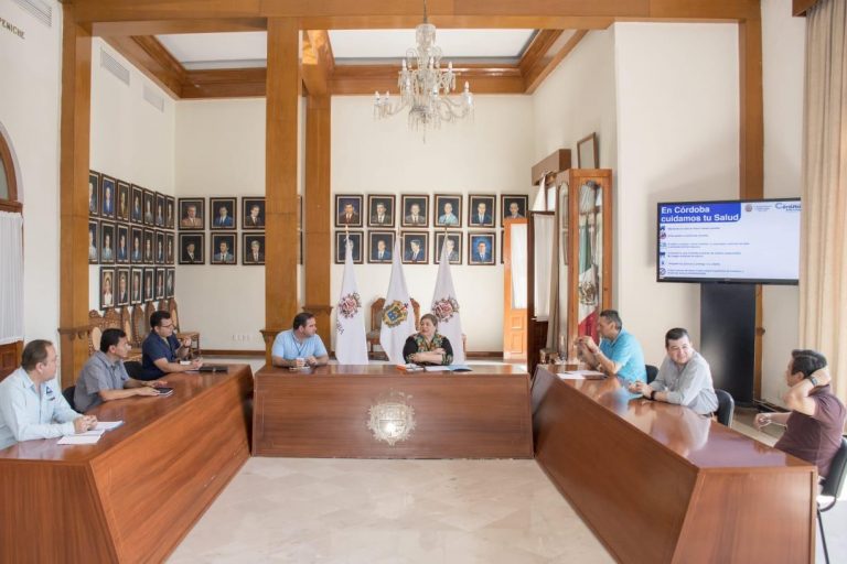 ANALIZAN CANACO Y AYUNTAMIENTO MEDIDAS PREVENTIVAS EN CÓRDOBA