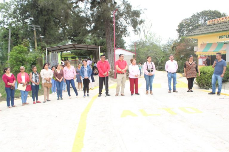 ENTREGAN IMPORTANTE OBRA PARA BENEFICIO DE LOS ESTUDIANTES EN SÁBANAS