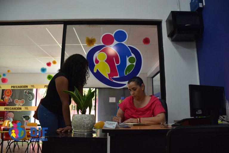 REDUCIRA DIF SERVICIOS   COMO MEDIDA DE  PREVENCIÓN POR EL COVID-19