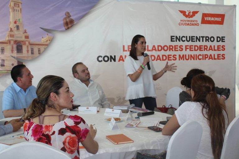 CELEBRA MOVIMIENTO CIUDADANO ENCUENTRO DE LEGISLADORES FEDERALES CON AUTORIDADES MUNICIPALES DE VERACRUZ