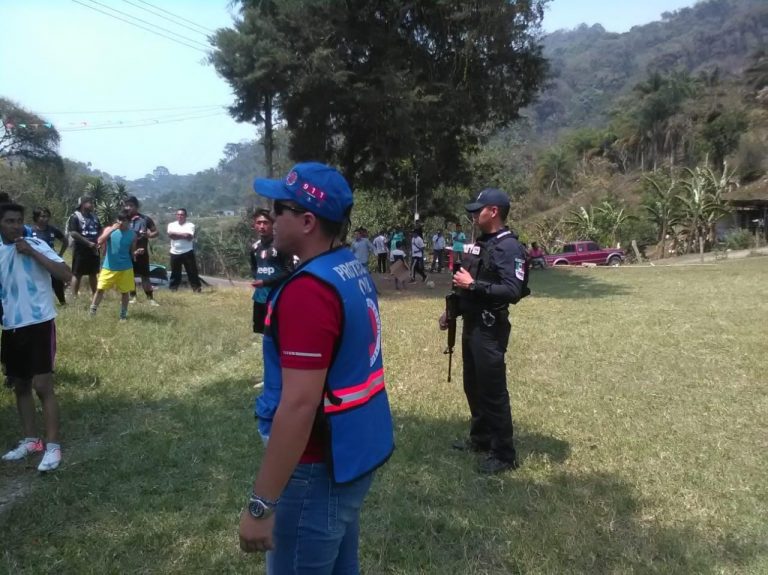 PC APLICA INTERVENCIÓN #QUEDATEENCASA EN CAMPOS DEPORTIVOS DE LA ZONA RURAL DE CÓRDOBA