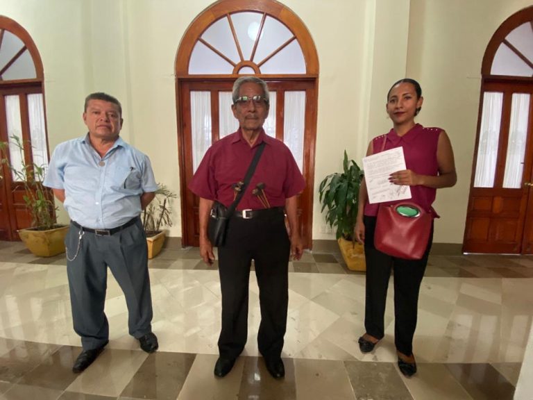 ADULTOS MAYORES DE GRUPOS DE MARIMBEROS, NORTEÑOS Y MARIACHIS SE INCORPORARÁN A PROGRAMA MUNICIPAL DE SUBSIDIO ALIMENTARIO