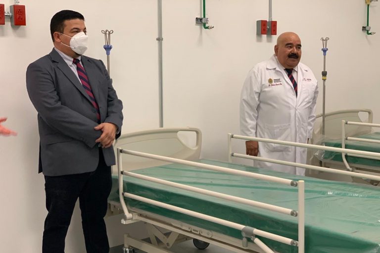 DIPUTADOS Y PERSONAL ADMINISTRATIVO DONAN CAMAS HOSPITALARIAS A LA SECRETARÍA DE SALUD