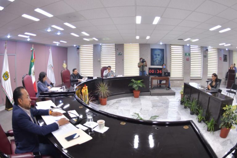 ENTREVISTAN DIPUTADOS A ASPIRANTES A FISCAL ANTICORRUPCIÓN