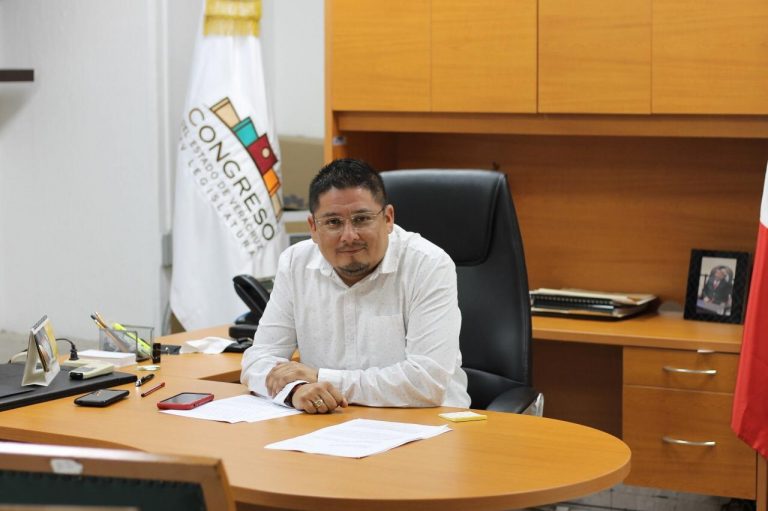 PROYECTO DE  AUSTERIDAD ELECTORAL VELA POR LOS INTERESES DEL PUEBLO VERACRUZANO: RÍOS URIBE