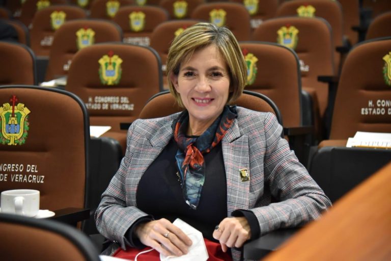 COINCIDE ANA MIRIAM FERRÁEZ QUE ES TIEMPO DE DEFINICIONES PARA VERACRUZ Y MÉXICO