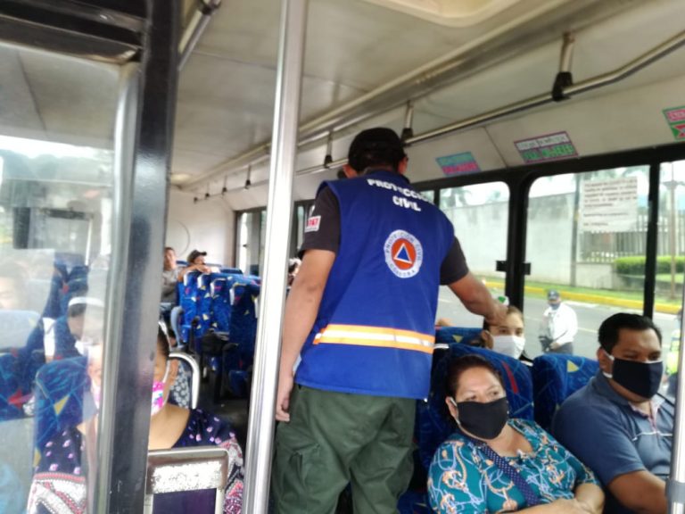 RESTRICCIONES PARA LA REDUCCIÓN DE LA MOVILIDAD DE VEHÍCULOS SE MANTIENEN EN CÓRDOBA