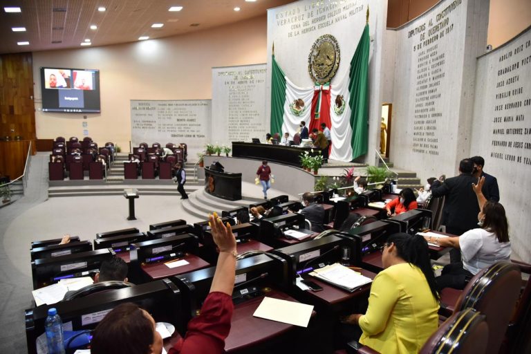 DA ENTRADA CONGRESO A INICIATIVA QUE CREA LA LEY DE ARCHIVOS PARA VERACRUZ