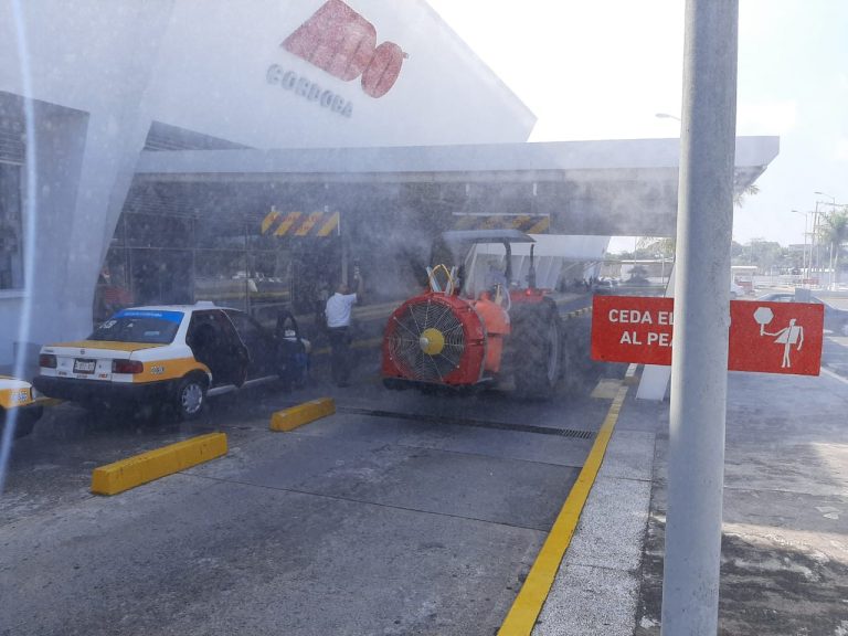 AYUNTAMIENTO SANITIZA TERMINAL DE AUTOBUSES CÓRDOBA