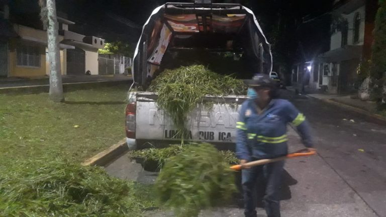 AYUNTAMIENTO DE CÓRDOBA REFUERZA TRABAJOS DE LIMPIEZA EN ESPACIOS PÚBLICOS