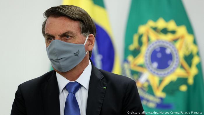 PRESIDENTE DE BRASIL DA POSITIVO A LA PRUEBA DE CORONAVIRUS
