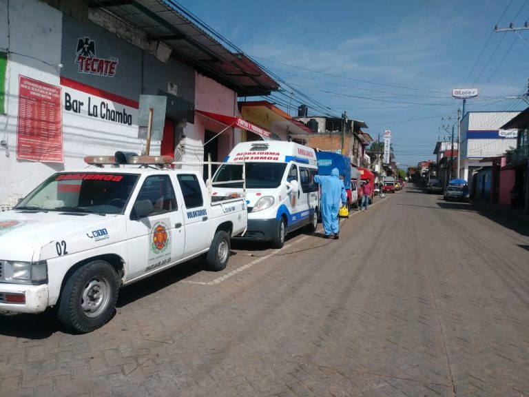 SANITIZAN A TAXIS URBANOS Y DE MIXTO RURAL