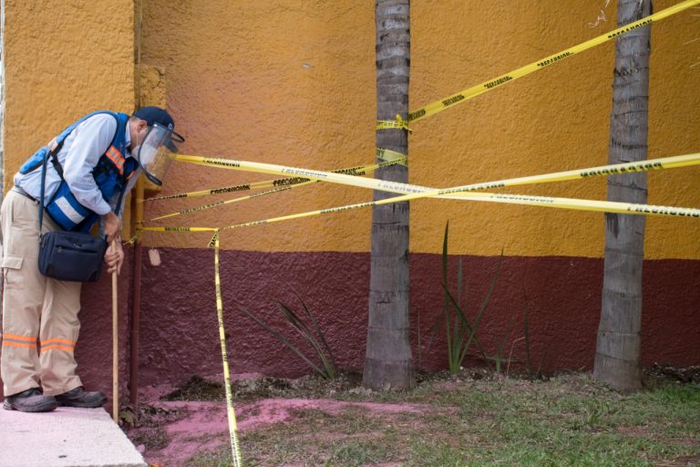 UMPC INHABILITA MOBILIARIO URBANO DEL PARQUE CASA QUEMADA