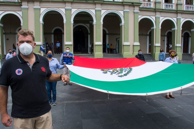 RECUERDAN EN CÓRDOBA A PERSONAS FALLECIDAS POR COVID19