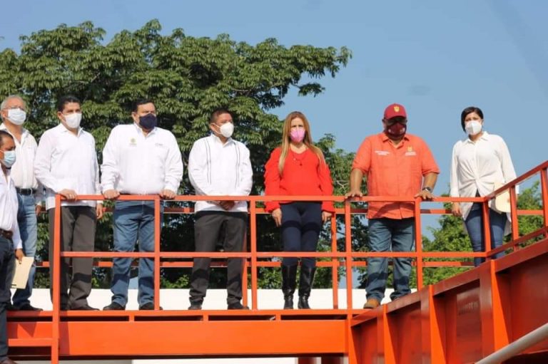 LA OBRA PÚBLICA LLEGA A ZONAS MÁS VULNERABLES; 4T LE CUMPLE A VERACRUZ: RÍOS URIBE