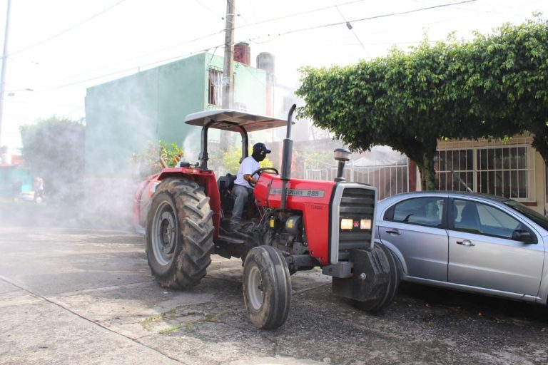 ANTE COVID19, AYUNTAMIENTO DE CÓRDOBA REALIZA JORNADA INTENSIVA EN UNIDAD HABITACIONAL SAN ROMÁN