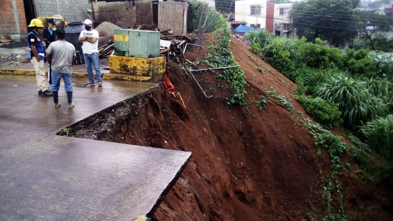 ATIENDE UMPC E INSTANCIAS MUNICIPALES AFECTACIONES POR LLUVIA