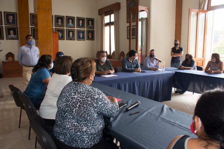 AYUNTAMIENTO DE CÓRDOBA ATIENDE PETICIONES DE ANTORCHISTAS