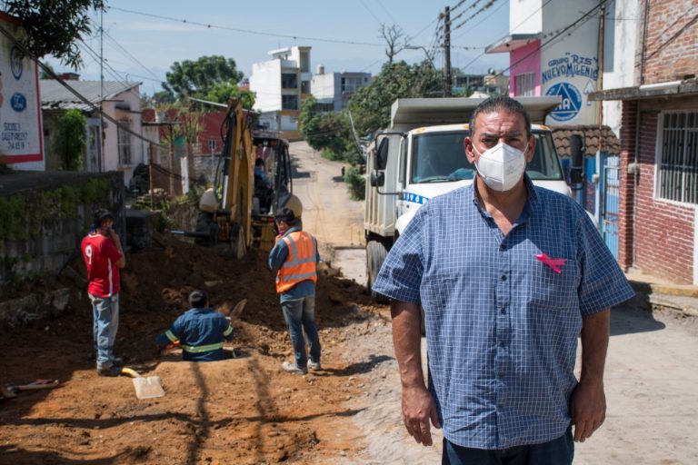 AYUNTAMIENTO DE CÓRDOBA REPONDRÁ CONCRETO HIDRÁULICO EN COLONIA ESPERANZA