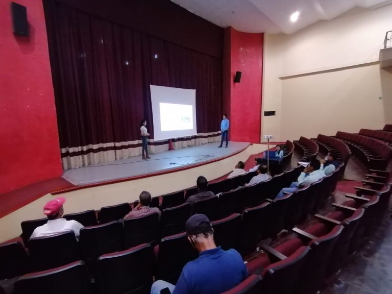 EN HUATUSCO, AGENTES MUNICIPALES RECIBEN UN CURSO SOBRE EL MANEJO DEL PROGRAMA » POLLITAS PONEDORAS»