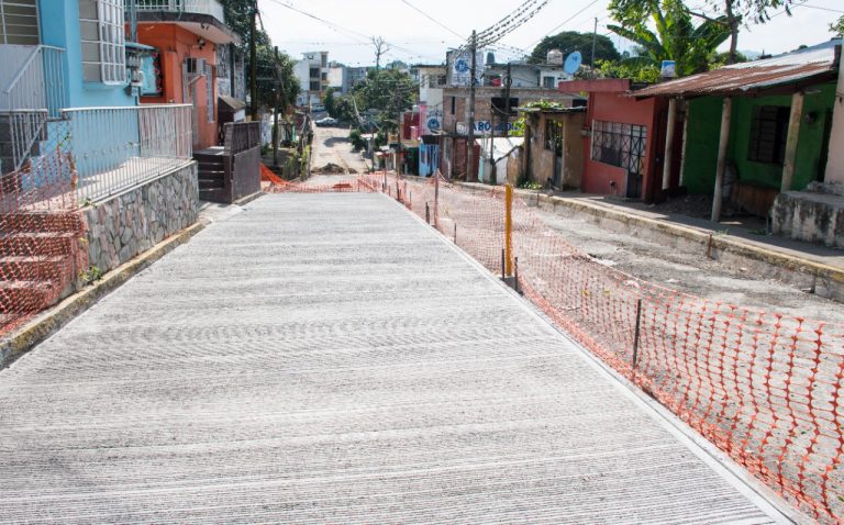 EN CÓRDOBA, CON PROGRAMA DE BACHEO 2020 REPARAN MÁS DE CUATRO MIL METROS CUADRADOS EN CALLES
