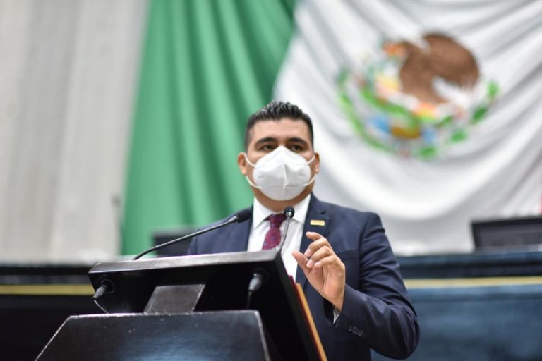 PROPONE DIPUTADO REDUCIR EL NÚMERO DE COMISIONADOS DE LA CEAPP