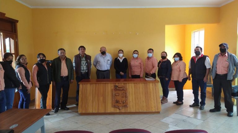 AYUNTAMIENTO DE COMAPA CUMPLE CON PAGO DE LAUDO A TRABAJADORES DE BASE