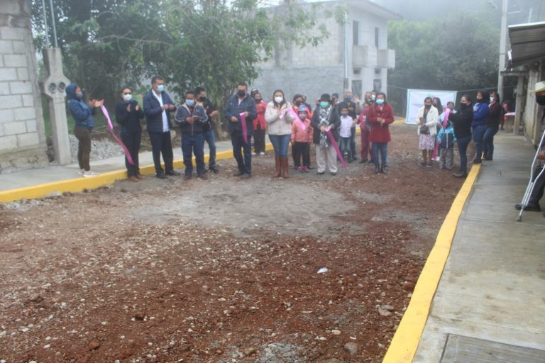 GUARNICIONES Y BANQUETAS PARA LA PRIVADA 21 DE LA COLONIA RESERVA TERRITORIAL DE HUATUSCO