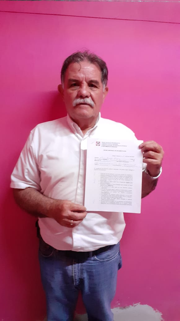 EFRAÍN MIRANDA BLANCO SE REGISTRA COMO PRECANDIDATO A LA PRESIDENCIA MUNICIPAL DE HUATUSCO