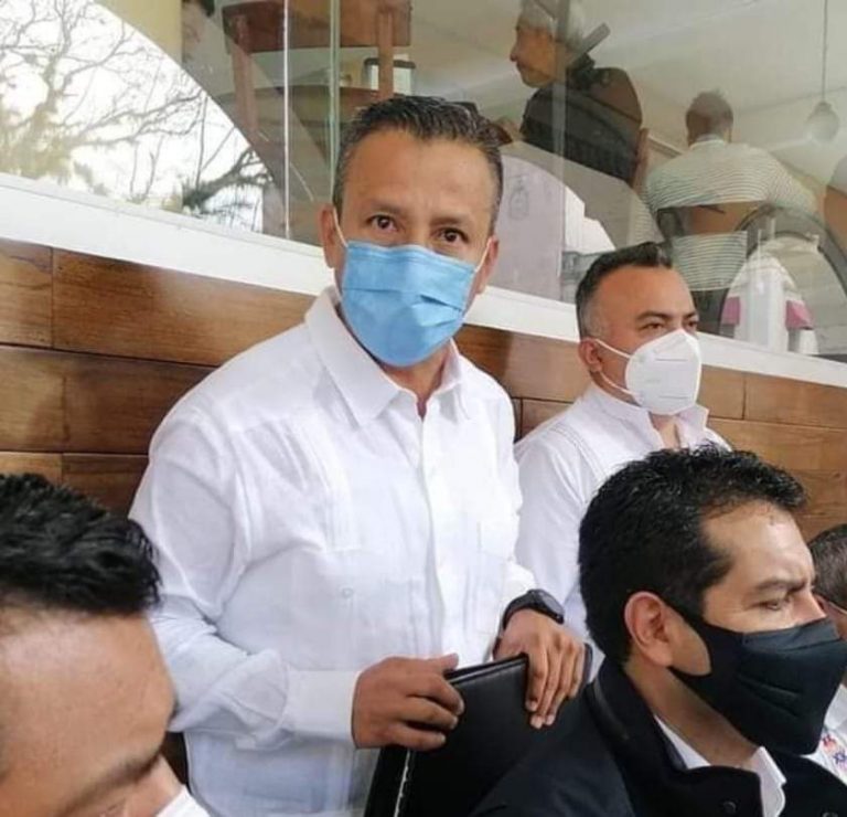 ALCALDES Y MILITANTES DE FUERZA TURQUESA ( NUEVA ALIANZA), SE SUMAN A MORENA