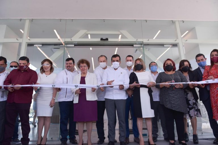 ISABEL INÉS ROMERO CRUZ ENTREGA LA CIUDAD JUDICIAL DE MEDELLÍN