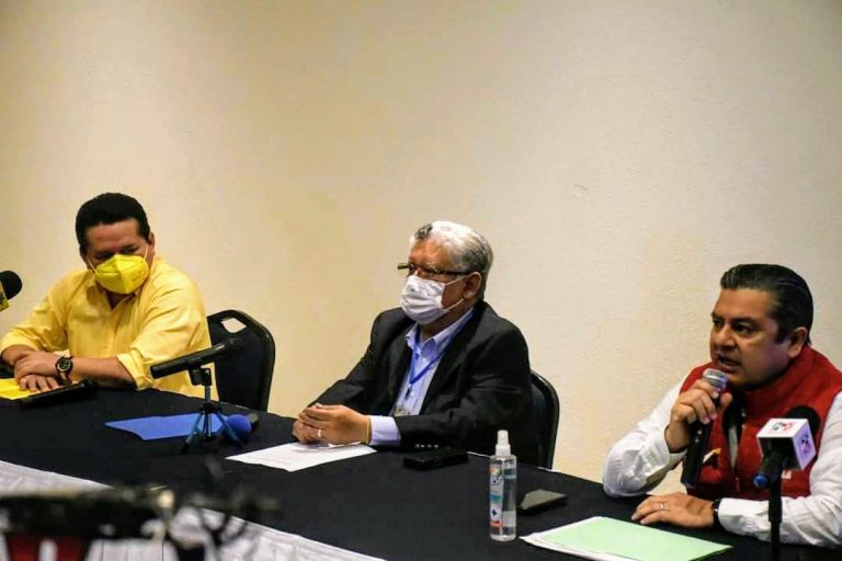 GOBIERNO DEL ESTADO Y FEDERAL SON MENTIROSOS Y CORRUPTOS: SEÑALAN DIRIGENTES DEL PAN, PRI Y PRD