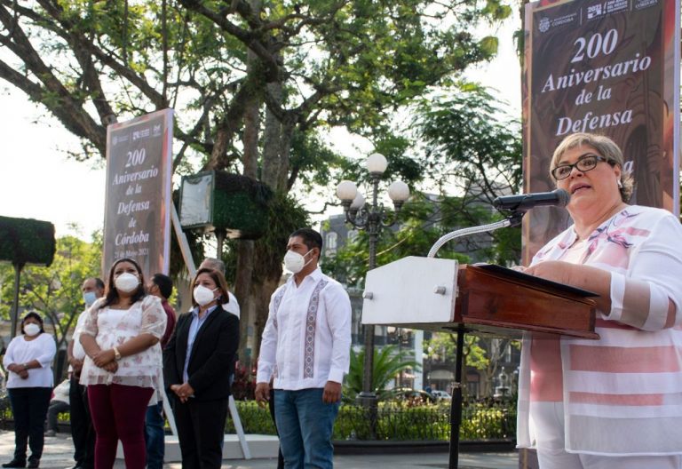 PRESIDENTA MUNICIPAL DE CÓRDOBA LLAMA A CORDOBESES A HONRAR MEMORIA DE HÉROES DEL 21 DE MAYO