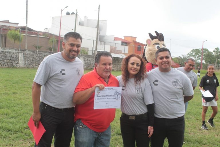 TUZOS HUATUSCO, VUELCA SU APOYO A MIGUEL SEDAS