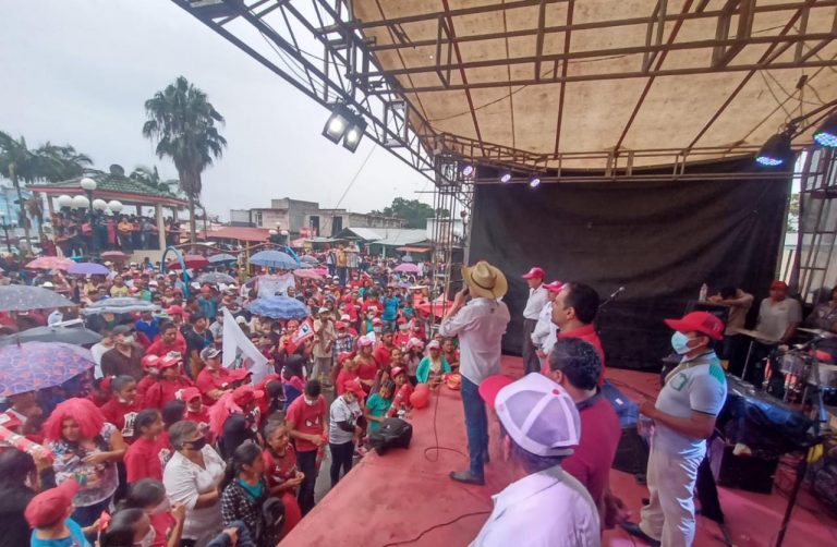 IMPRESIONANTE CIERRE DE CAMPAÑA DE LEÓN CANTÓN