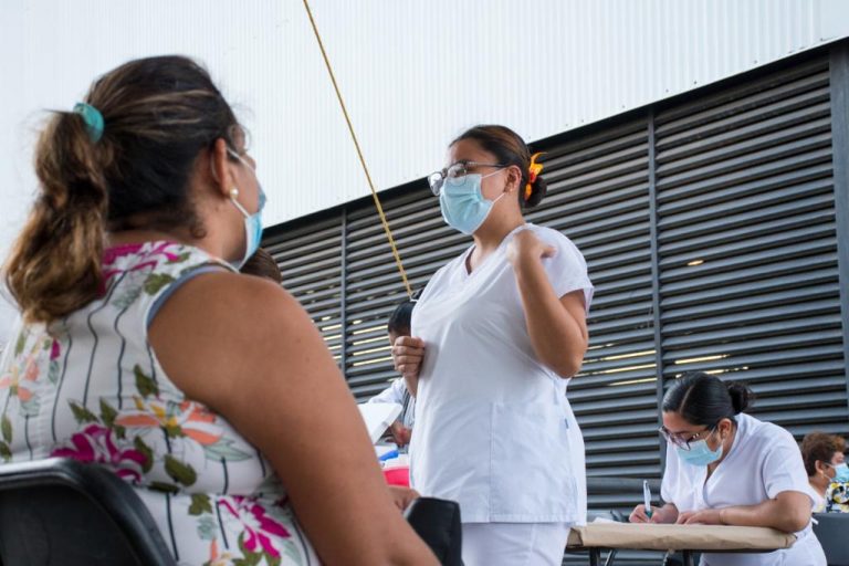AVANZA PROCESO DE VACUNACIÓN CONTRA COVID-19 EN CÓRDOBA
