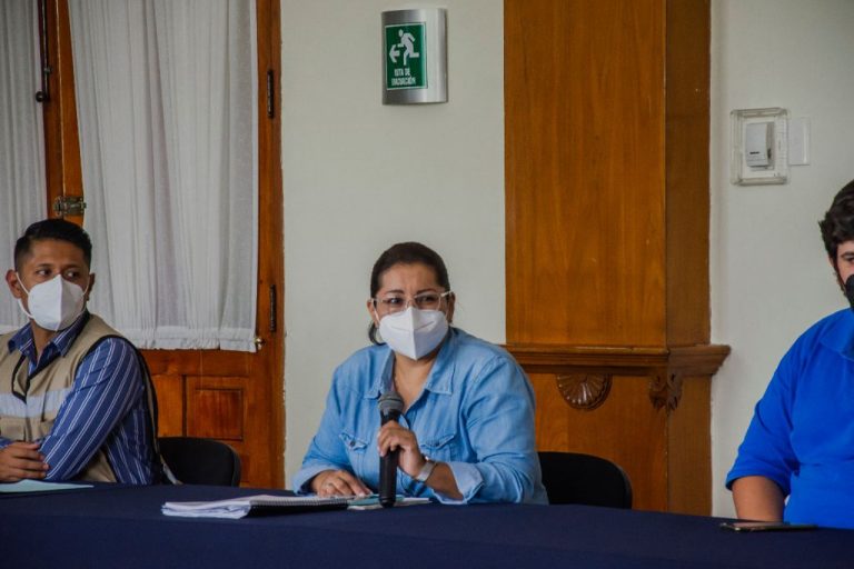 VACUNARÁN A PERSONAS DE 30 A 39 AÑOS EN CÓRDOBA, INICIA JORNADA JUEVES