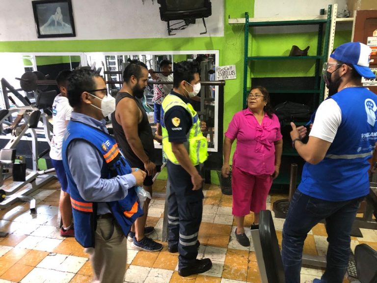 PERSONAL DEL AYUNTAMIENTO DE CÓRDOBA REALIZA RECORRIDOS DE SUPERVISIÓN EN ESPACIOS PÚBLICOS Y JORNADA DE SANITIZACIÓN