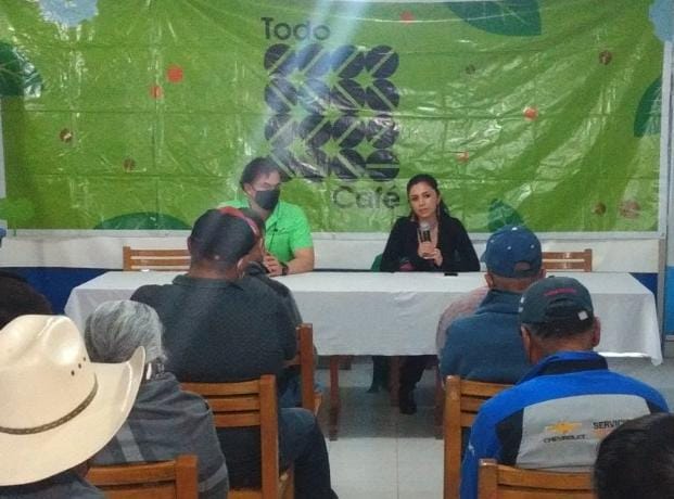 CAFICULTORES DE «TODO CAFÉ» SE PERFILAN COMO CAFÉS EXTRAORDINARIOS