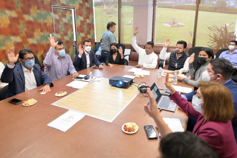 COMISIÓN DE VIGILANCIA AVALA SU PLAN ANUAL DE TRABAJO