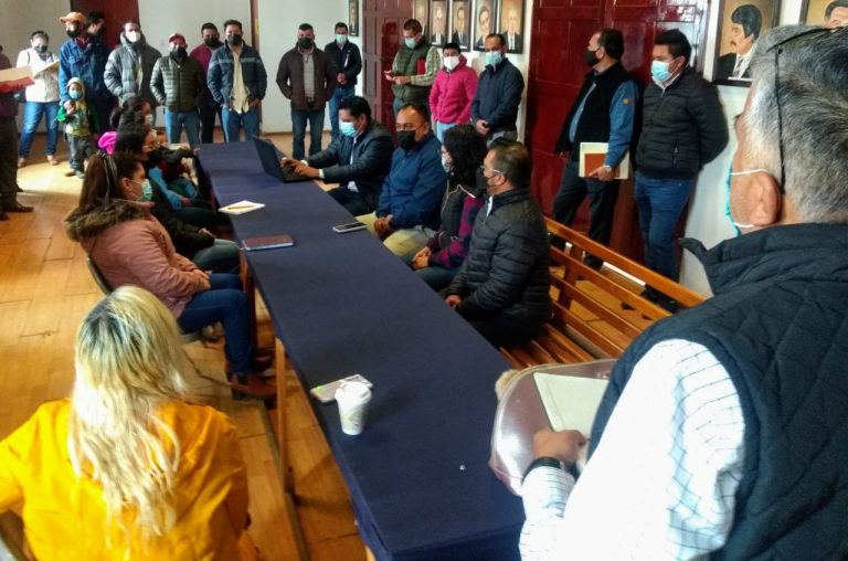 AVANZAN EN REMOCIÓN DE DESLAVE EN «EL BOQUERÓN»