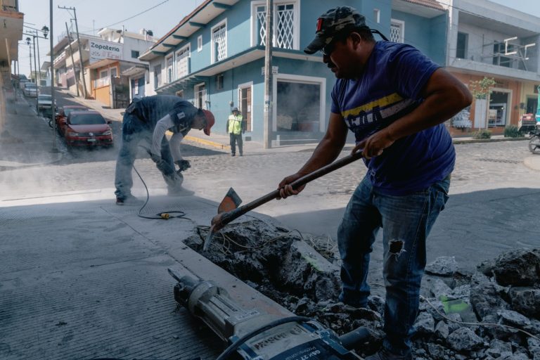 RENUEVAN RAMPAS PARA LA SEGURIDAD DE PEATONES