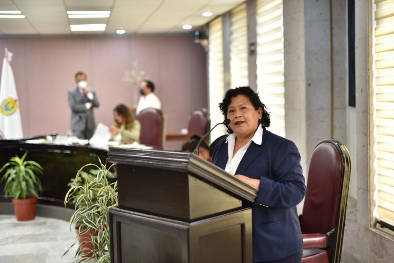 CREARÍAN COMISIÓN QUE DÉ SEGUIMIENTO A REGULARIZACIÓN DE PRECIOS ESCOLARES