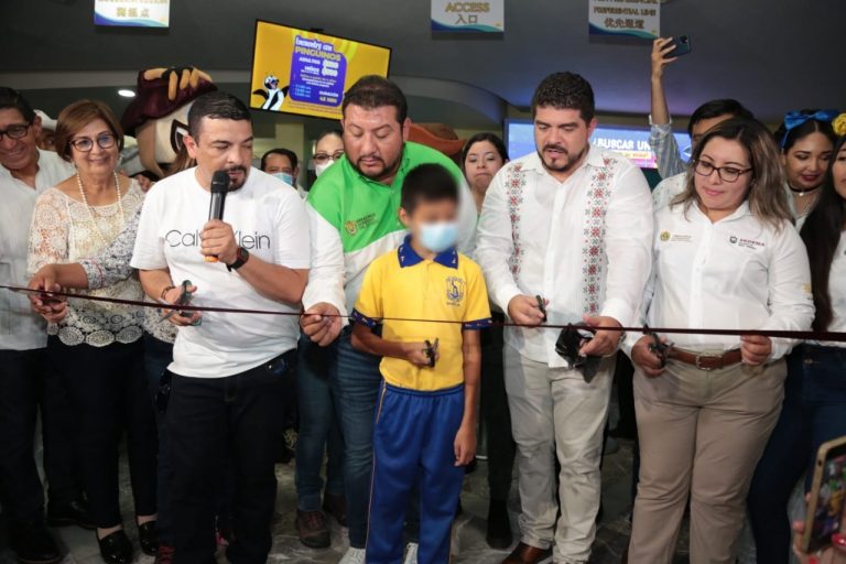 AQUARIUM: LO DEL PUEBLO ES PARA EL PUEBLO, AFIRMÓ GÓMEZ CAZARÍN