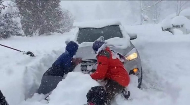 TORMENTA INVERNAL DEJA MUERTES Y CAOS EN NUEVA YORK